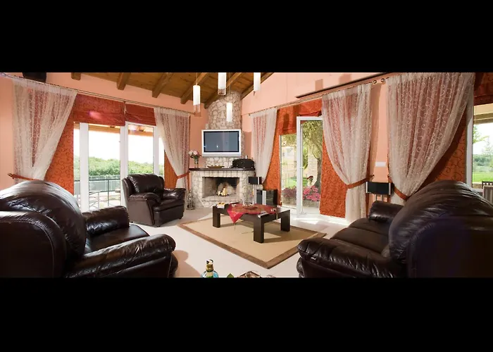 Exclusive * Kouramaditika